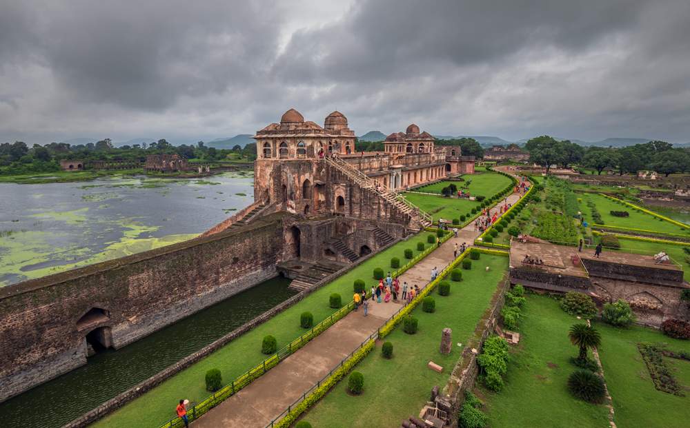 <strong>MANDU: A Magical Fort City to Visit in Madhya Pradesh</strong>